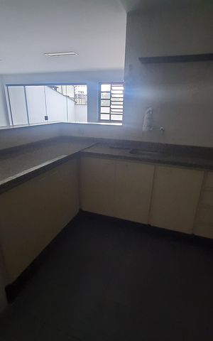 Casa para alugar com 250m², 3 quartos e 4 vagasCozinha