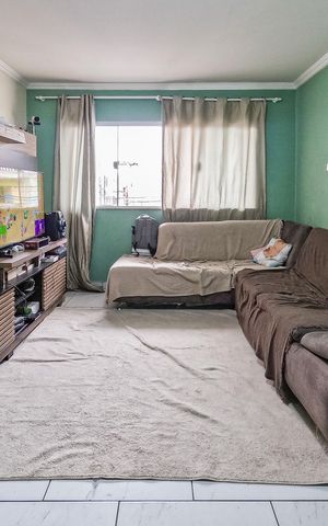 Casa à venda com 113m², 2 quartos e 2 vagas Casa à venda com 113m², 2 quartos e 2 vagasSala