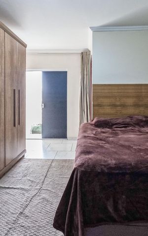 Casa à venda com 113m², 2 quartos e 2 vagas Casa à venda com 113m², 2 quartos e 2 vagasSuíte 1