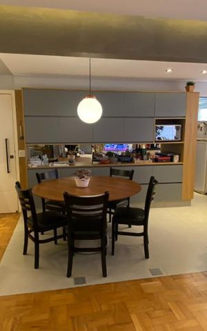 Apartamento à venda com 75m², 2 quartos e 1 vaga Apartamento à venda com 75m², 2 quartos e 1 vagaSala
