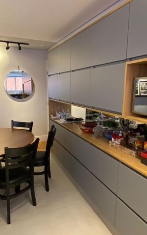 Apartamento à venda com 75m², 2 quartos e 1 vaga Apartamento à venda com 75m², 2 quartos e 1 vagaSala