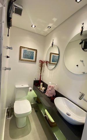 Apartamento à venda com 75m², 2 quartos e 1 vaga Apartamento à venda com 75m², 2 quartos e 1 vagaBanheiro