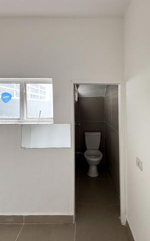 Casa para alugar com 219m², 3 quartos e 3 vagas Casa para alugar com 219m², 3 quartos e 3 vagasLavabo