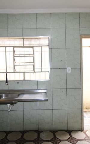 Casa para alugar com 205m², 4 quartos e 2 vagasCozinha