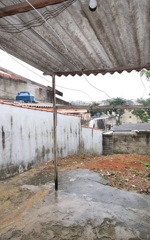 Casa para alugar com 205m², 4 quartos e 2 vagasQuintal