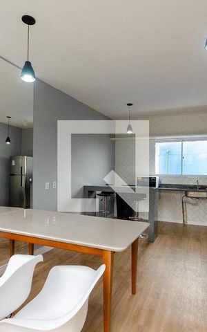 Casa para alugar com 80m², 1 quarto e sem vaga Casa para alugar com 80m², 1 quarto e sem vagaSalão de Festas