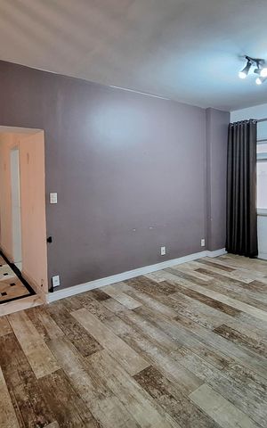 Apartamento para alugar com 86m², 2 quartos e 1 vaga Apartamento para alugar com 86m², 2 quartos e 1 vagaSala