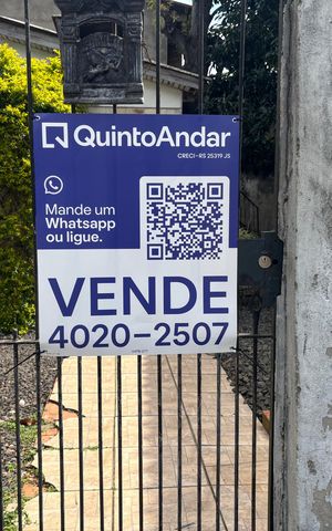 Casa à venda com 83m², 4 quartos e 3 vagasPlaca