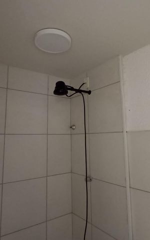 Apartamento à venda com 50m², 2 quartos e 1 vaga Apartamento à venda com 50m², 2 quartos e 1 vagaBanheiro