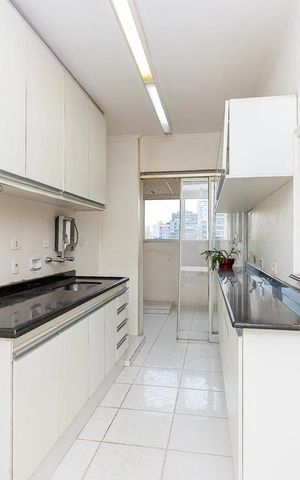 Apartamento à venda com 92m², 2 quartos e 2 vagas Apartamento à venda com 92m², 2 quartos e 2 vagasCozinha