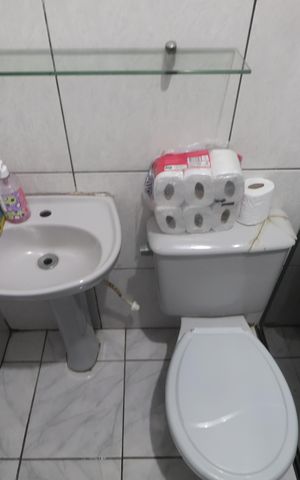 Casa para alugar com 42m², 2 quartos e 1 vagaBanheiro 