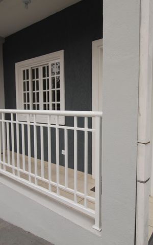 Casa para alugar com 120m², 3 quartos e 2 vagasFachada