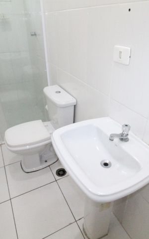 Casa para alugar com 120m², 3 quartos e 2 vagasBanheiro