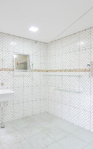 Casa para alugar com 110m², 2 quartos e sem vagaÁrea de Serviço