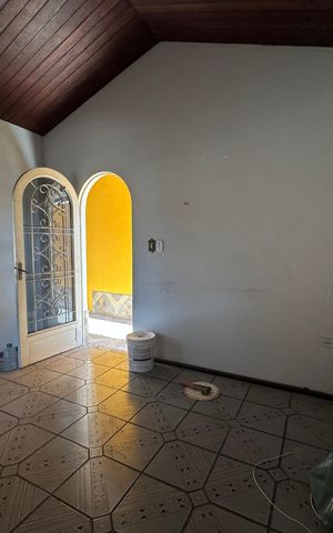 Casa à venda com 363m², 4 quartos e 2 vagas Casa à venda com 363m², 4 quartos e 2 vagasSala 2