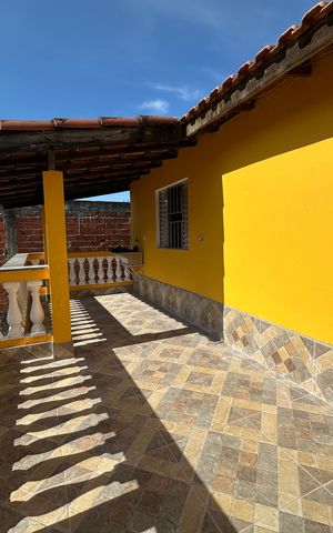 Casa à venda com 363m², 4 quartos e 2 vagas Casa à venda com 363m², 4 quartos e 2 vagasQuintal