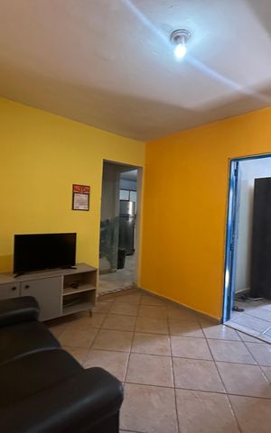 Casa à venda com 363m², 4 quartos e 2 vagas Casa à venda com 363m², 4 quartos e 2 vagasSala 1