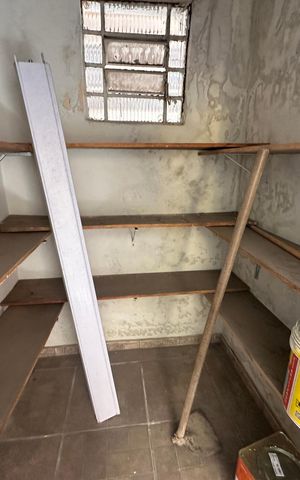 Casa à venda com 363m², 4 quartos e 2 vagas Casa à venda com 363m², 4 quartos e 2 vagasÁrea de Serviço