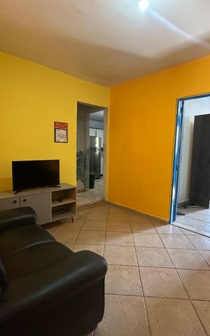 Casa à venda com 363m², 4 quartos e 2 vagas Casa à venda com 363m², 4 quartos e 2 vagasSala 1