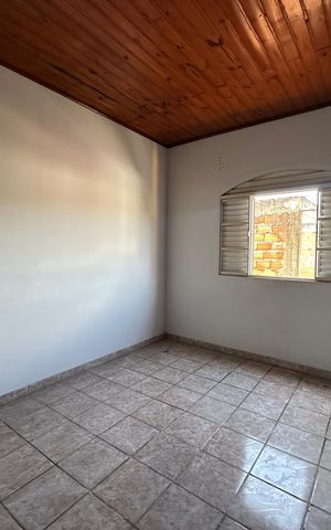 Casa à venda com 363m², 4 quartos e 2 vagas Casa à venda com 363m², 4 quartos e 2 vagasQuarto 3