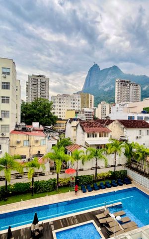 Apartamento à venda com 81m², 2 quartos e 1 vaga