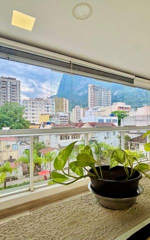 Apartamento à venda com 81m², 2 quartos e 1 vaga