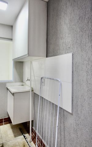 Apartamento à venda com 42m², 2 quartos e sem vaga Apartamento à venda com 42m², 2 quartos e sem vagaÁrea de Serviço