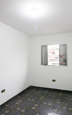 Casa para alugar com 80m², 2 quartos e 2 vagas Casa para alugar com 80m², 2 quartos e 2 vagasQuarto 1