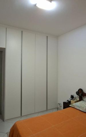 Apartamento à venda com 220m², 3 quartos e 2 vagas Apartamento à venda com 220m², 3 quartos e 2 vagasQuarto