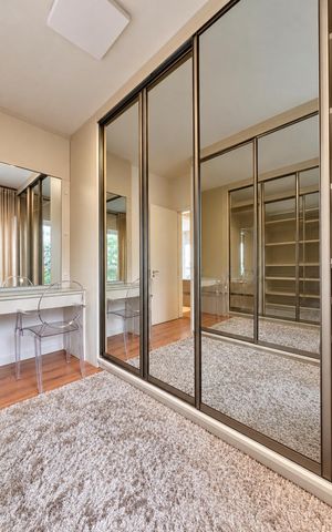 Apartamento para alugar com 70m², 2 quartos e 2 vagas Apartamento para alugar com 70m², 2 quartos e 2 vagasCloset / quarto 2