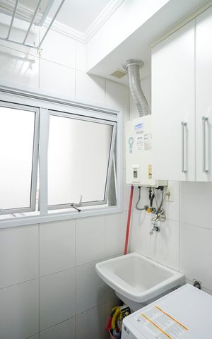 Apartamento à venda com 83m², 2 quartos e 2 vagasÁrea de serviço