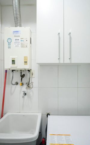 Apartamento à venda com 83m², 2 quartos e 2 vagasÁrea de serviço