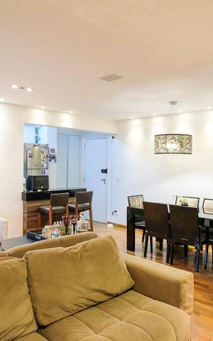 Apartamento à venda com 83m², 2 quartos e 2 vagasSala