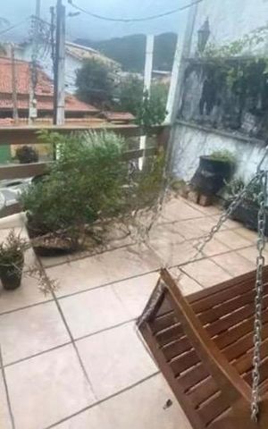 Casa de condomínio à venda com 230m², 2 quartos e 1 vaga Casa de condomínio à venda com 230m², 2 quartos e 1 vagaÁrea externa