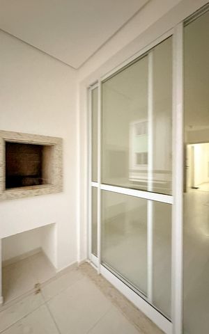 Apartamento para alugar com 54m², 1 quarto e 1 vagaVaranda
