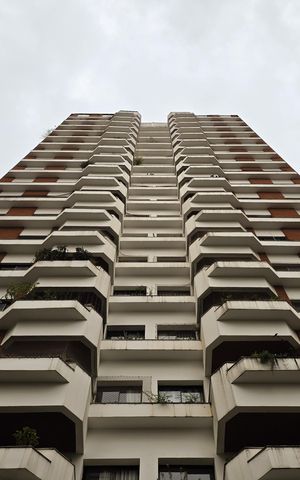 Apartamento para alugar com 158m², 3 quartos e 2 vagas Apartamento para alugar com 158m², 3 quartos e 2 vagasFachada