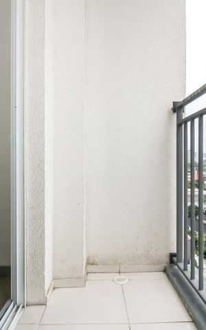 Apartamento para alugar com 36m², 2 quartos e sem vaga Apartamento para alugar com 36m², 2 quartos e sem vagaVaranda