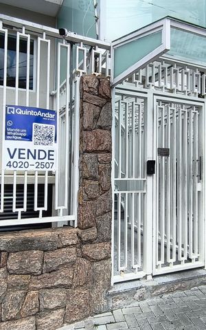 Apartamento à venda com 132m², 3 quartos e 3 vagas Apartamento à venda com 132m², 3 quartos e 3 vagasFachada