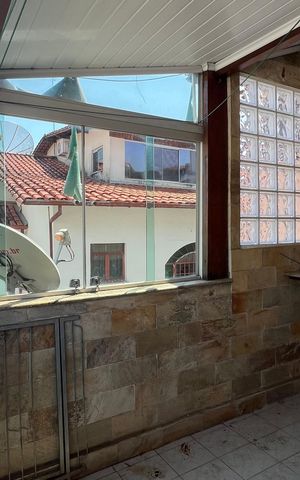 Apartamento para alugar com 72m², 2 quartos e 1 vagaVaranda