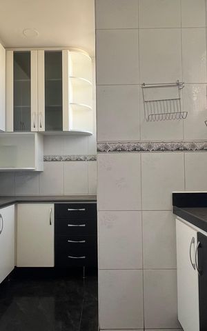Apartamento para alugar com 72m², 2 quartos e 1 vagaCozinha
