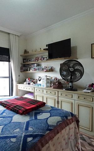 Apartamento à venda com 200m², 4 quartos e 4 vagasSuíte 2