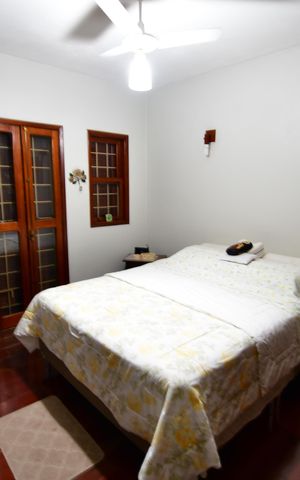 Casa para alugar com 430m², 4 quartos e 2 vagasSuíte