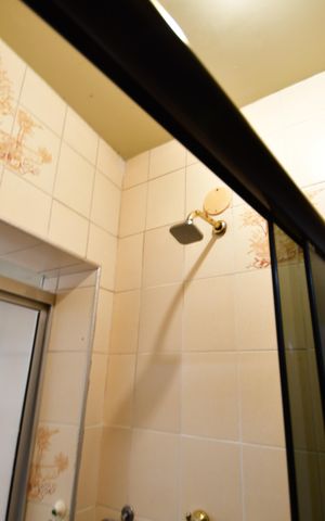 Casa para alugar com 430m², 4 quartos e 2 vagasBanheiro Suíte