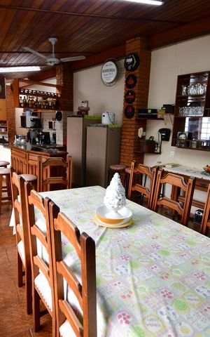Casa para alugar com 430m², 4 quartos e 2 vagasÁrea externa