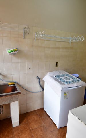 Casa para alugar com 430m², 4 quartos e 2 vagasÁrea de Serviço