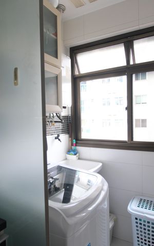 Apartamento à venda com 65m², 2 quartos e 1 vagaÁrea de serviço