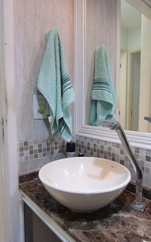 Apartamento à venda com 65m², 2 quartos e 1 vagaBanheiro social