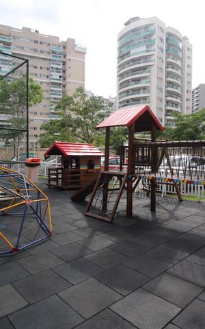 Apartamento à venda com 65m², 2 quartos e 1 vagaÁrea comum - Playground
