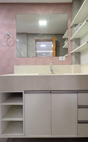 Casa para alugar com 120m², 3 quartos e 1 vaga Casa para alugar com 120m², 3 quartos e 1 vagaBanheiro
