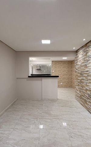 Casa para alugar com 120m², 3 quartos e 1 vaga Casa para alugar com 120m², 3 quartos e 1 vagaSala